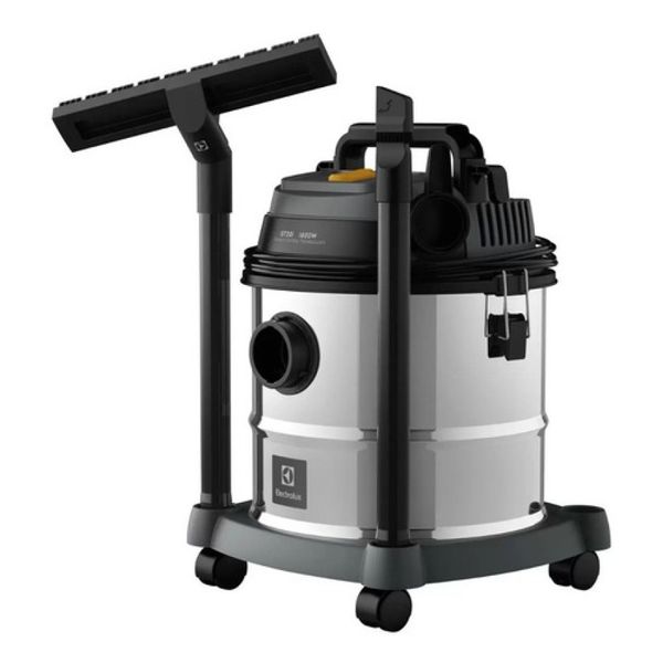 Aspirador De Pó E Água Gt20i 1800w 20 Litros Electrolux 110v Cor Prateado Aspirador De Pó E Água Gt20i 1800w 20 Litros Electrolux 110v Cor Prateado