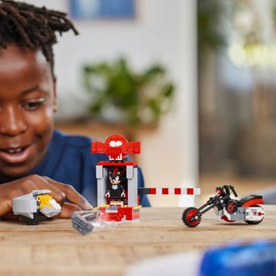 Lego Sonic The Hedgehog a Fuga de Shadow 196 Peças - 76995