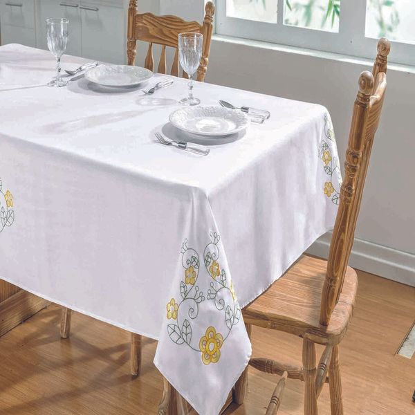 Toalha de Mesa Retangular 8 Lugares Dália Branco e Amarelo Guga Tapetes Retangular 8 Lugares