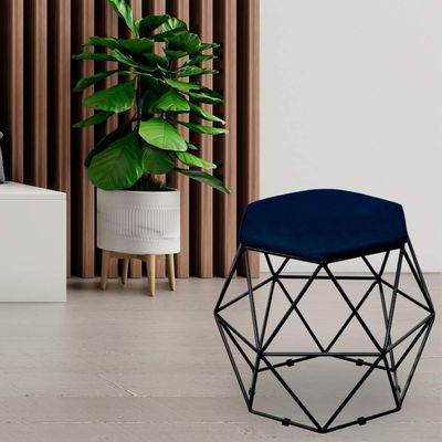 Kit 03 Puffs Decorativo Aramado Preto Six L02 Suede Azul Marinho - Lyam Decor