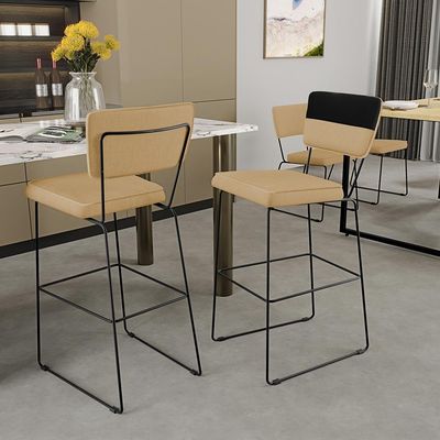 Kit 03 Banquetas Altas Sala De Jantar Allana L02 Faixa Corano Preto Linho Bege Escuro - Lyam Decor