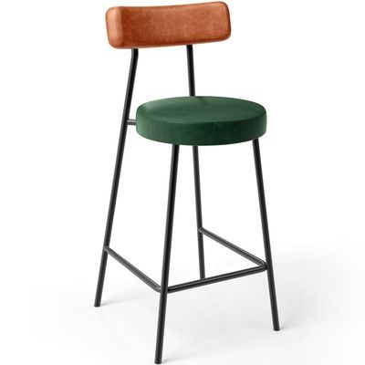 Kit 02 Banquetas Baixa Cozinha Sala Jantar Bancada Milão L02 Couríssimo Camel Verde - Lyam Decor