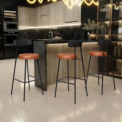Kit 04 Banquetas Alta Bar Cozinha Sala De Jantar Milão L02 Couríssimo Preto Camel - Lyam Decor