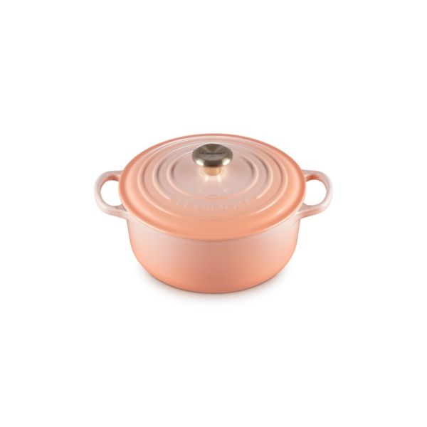 PANELA REDONDA LE CREUSET 24CM SIGNATURE FERRO ESMALTADO PESSEGO PECHE 21177244234450