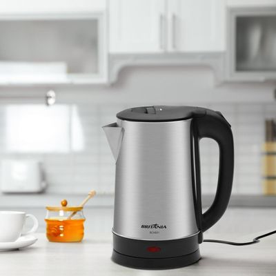 Chaleira Elétrica Britânia 1,6L 1500W Base 360° BCHE01 220V