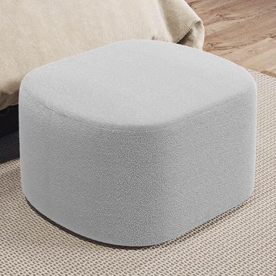Puff Decorativo Orgânico para Living Quarto 70cm Doha W01 Bouclê Cinza - Lyam Decor