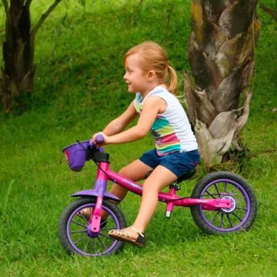 Bicicleta De Equilibrio Infantil Sem Pedal Bike Balance Nathor Feminina Aro 12 Com Banco Ajustável Capacidade Até 21Kg
