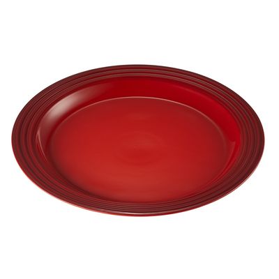 KIT LE CREUSET 4 PRATOS RASOS 22 27CM E SALEIRO E PIMENTEIRO 100ML VERMELHO