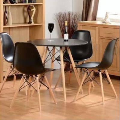 Mesa Redonda 90cm Com 4 Cadeiras Eames Eiffel Pés De Madeira Preta