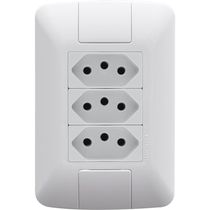 Conjunto 4x2 com 3 Tomadas 2P+T 20 A 250 V Tramontina Aria Branco