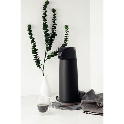 Garrafa Térmica Tramontina Exata em Plástico Preto com Ampola de Vidro 1,8 L