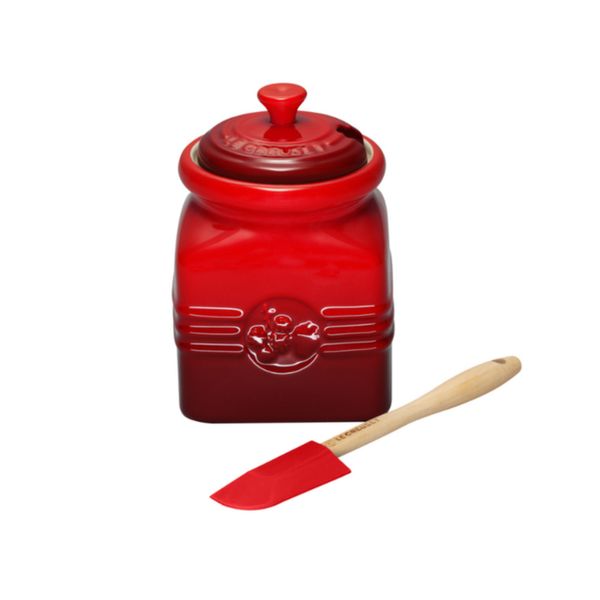 POTE PARA GELEIA LE CREUSET EM CERÂMICA PREMIUM COM COLHER VERMELHO 91020000060000 POTE PARA GELEIA LE CREUSET EM CERÂMICA PREMIUM COM COLHER VERMELHO 91020000060000