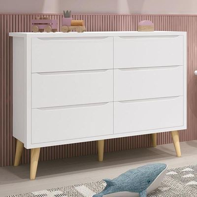 Cômoda Infantil Theo 6 Gavetas Branco Fosco Com Pés Madeira Natural - Reller Móveis Branco Fosco