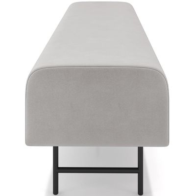 Puff Recamier Decorativo com Pés Industrial 140cm Novara P05 Veludo Cinza - Lyam Decor