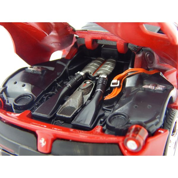 Miniatura - Carro - Ferrari Laferrari - 1:24 - Kit De Montar - Maisto Assembly Line - VERMELHO MAI39129