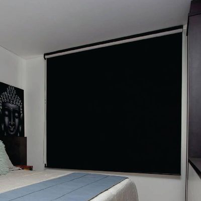 Persiana Rolo Blackout Pinpoint Preta - 1,40m X 2,80m