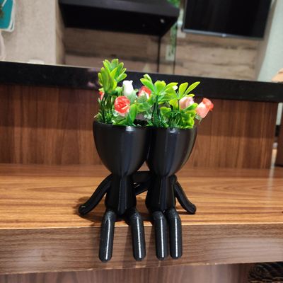 Vaso 3D Abraço Suculentas Decoração 15cm Robert Plant Decorativo Preto
