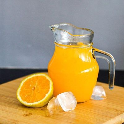 Jarra De Vidro Lisa Com Alça Em Casa Tem 500ml