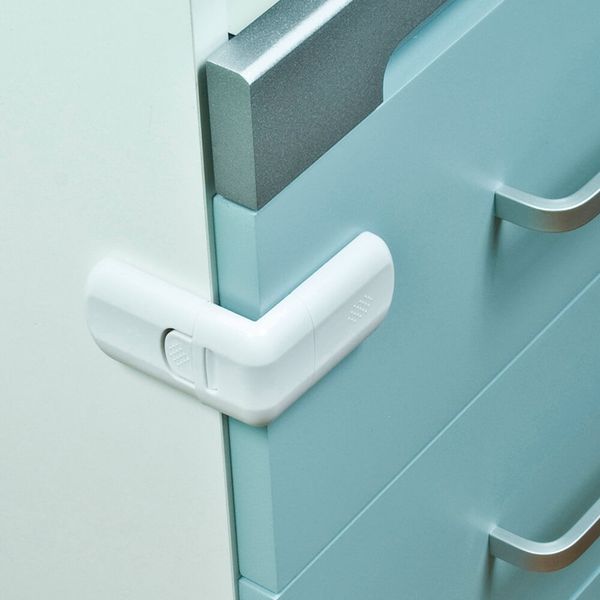 Trava Para Canto De Gavetas 2 Unidades Multikids Baby - BB257 BB257 Trava Para Canto De Gavetas 2 Unidades Multikids Baby - BB257 BB257