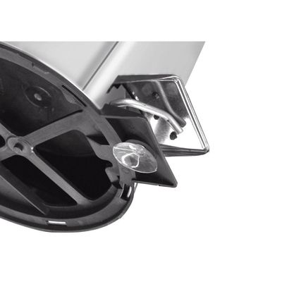 Lixeira Inox Com Pedal Tramontina Brasil Com Acabamento Polido E Balde Interno Removível 30 L