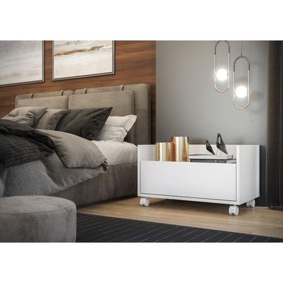 Kit Com 2 Mesas De Cabeceira 60Cm Com Rodízios Multimóveis V3635 Branca Branco