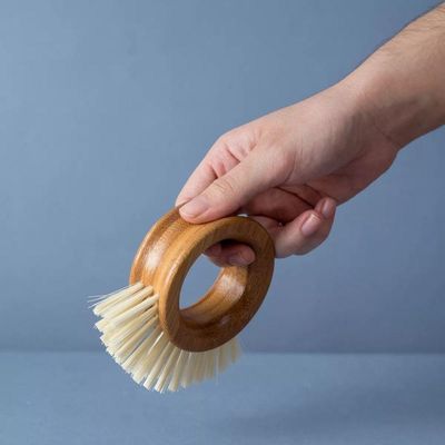 Escova Multiuso Para Frutas E Legumes De Bambu- Oikos
