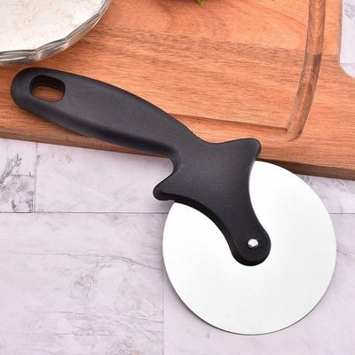 Carretilha Cortador De Massa Lisa Pizza Em Aço Inox Resistente