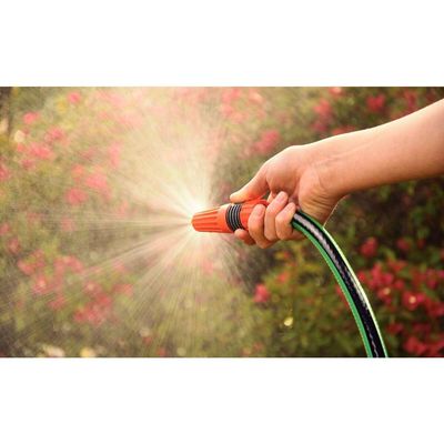 Mangueira Flex Para Jardim Tramontina Verde Com Faixa Preta Em Pvc 4 Camadas 10 M Com Engate Rosqueado E Esguicho