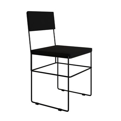 Mesa Jantar Industrial Trama 1,40x0,80m Preta Com 4 Cadeiras Estofadas Vitória Preta Marrom