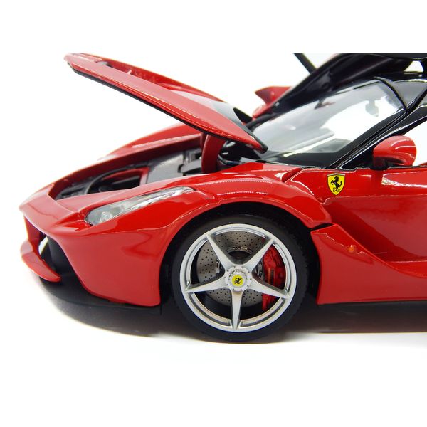 Miniatura Ferrari LaFerrari - 1:18 - Bburago Signature - Bburago - Vermelho Bburago