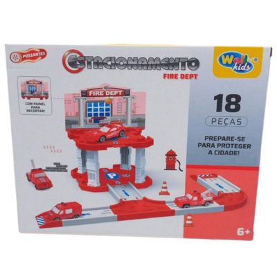 Pista Estacionamento Bombeiro C- 18 Peças - Wellkids