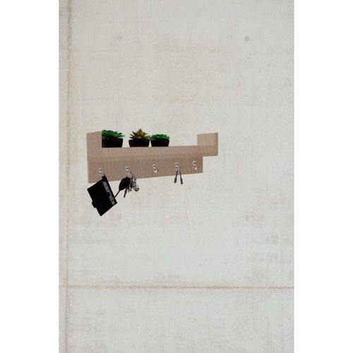 17303872232070