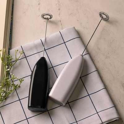 Mini Mixer Elétrico Para Bebidas Inox E Plástico Branco Lyor
