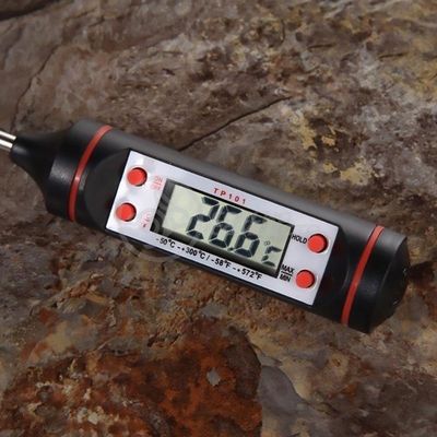 Termômetro Culinário Cozinha Digital Com Espeto Alimentos E Líquidos Mede -50ºc A +300ºc