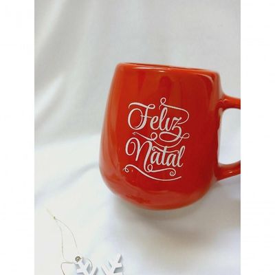 Caneca Bojuda Presente Vermelha Com Frase Feliz Natal
