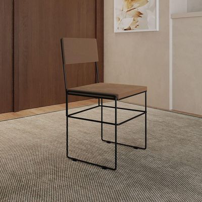 Kit 4 Cadeiras De Jantar Industrial Estofadas Veludo Marrom Aço Preto Vitoria Marrom