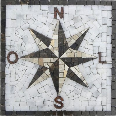 Rosa Dos Ventos Em Mosaico Com Letras Tamanho 70cm