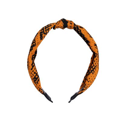 Tiara Le Zalike de Nó Larga