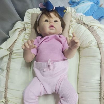 Bebê Reborn Realista De Silicone Corpo Inteiro - Delicadeza E Qualidade