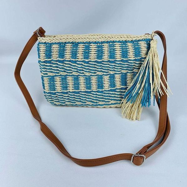 Bolsa De Palha Artesanal Feminina Tiracolo Com Alça Transversal Moda Praia Verão Com Pom Pom azul
