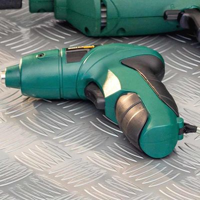 Parafusadeira Britânia BPF01 à Bateria - Bivolt