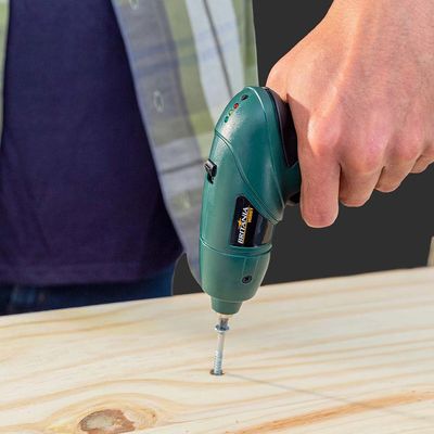 Parafusadeira Britânia BPF01 à Bateria - Bivolt