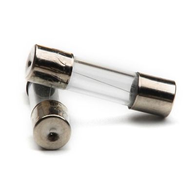 5 Unidades D0 Fusivel Vidro Pequeno Corrente 10A Dimensão 5 X 20Mm Tensão 110V 127V 220V 250V Bivolt Para Disjuntor Es