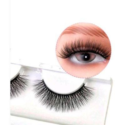Modelo Mais Natural com 3 PARES de Cílios Postiços Magnéticos + Delineador + Aplicador