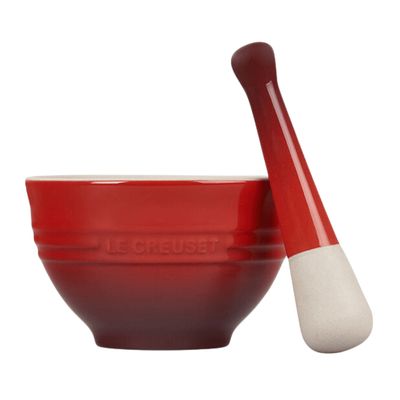 KIT LE CREUSET PILÃO COM MACERADOR 300ML POTE DE ALHO PORTA SAL 300ML EM CERÂMICA VERMELHO