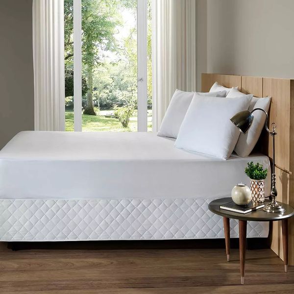 Saia para Cama Box Solteiro Santista em Matelassê Branca Saia para Cama Box Solteiro Santista em Matelassê Branca