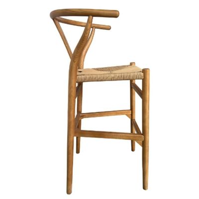 Banqueta Valentina Wishbone Rivatti Em Madeira Clara De Olmo Com Assento Tramado Em Corda Natural