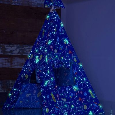 Cabana Incomfral Festa do Pijama com Lâmpadas de 2m Brilha no Escuro Estampa Masculina