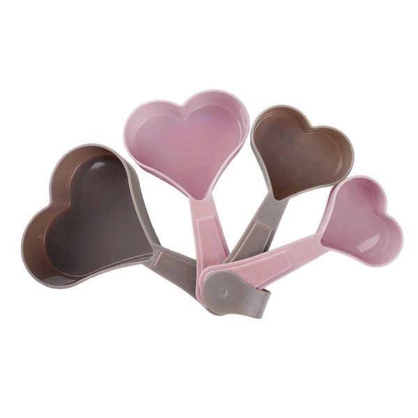Conjunto de Colheres Medidoras Plasvale em Plástico Rosa e Marrom com 4 Peças Conjunto de Colheres Medidoras Plasvale em Plástico Rosa e Marrom com 4 Peças