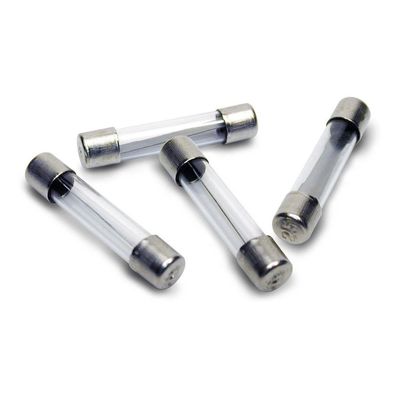 5 Unidades = Fusivel Vidro Pequeno Corrente 10A Dimensão 5 X 20Mm Tensão 110V 127V 220V 250V Bivolt Para Disjuntor Est